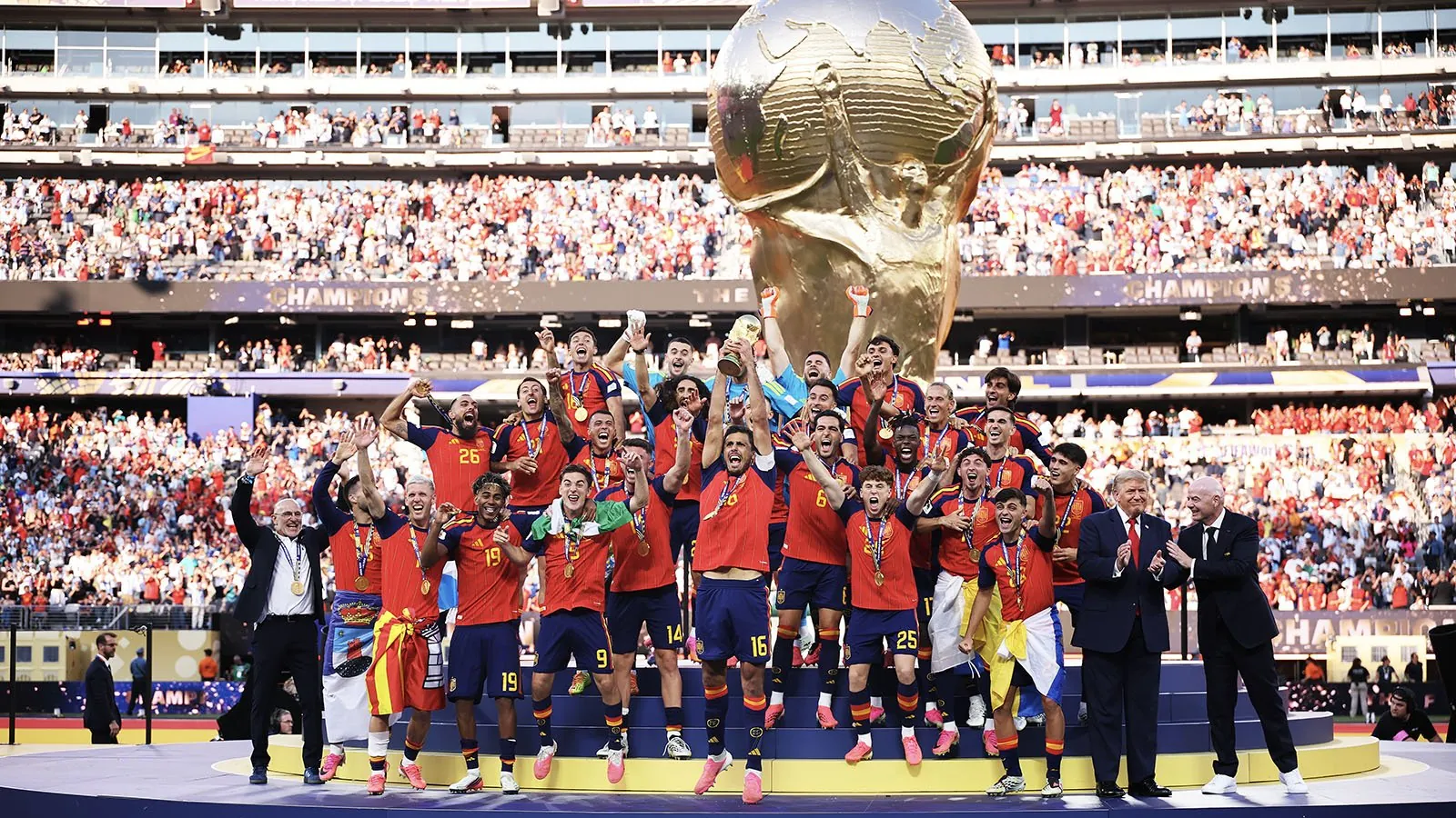 Фото Hector Vivas / FIFA via Getty Images